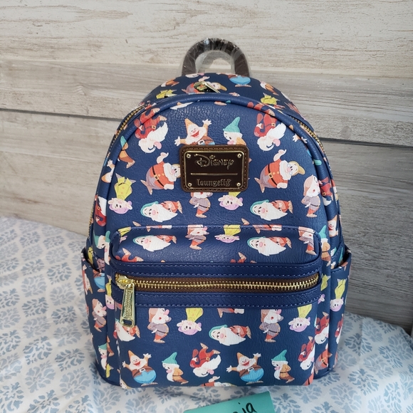 Loungefly Seven Dwarfs mini backpack - Picture 1 of 5